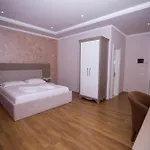 Zeus Hotel