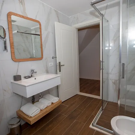 Hotel Zeus 4*