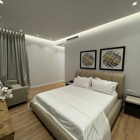 Hotel Zeus