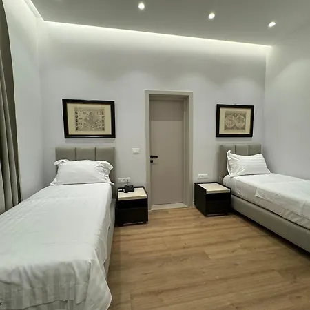 Zeus Hotel
