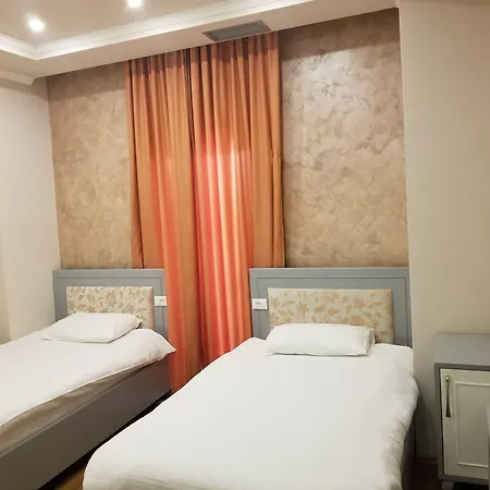 Zeus Hotel 4*