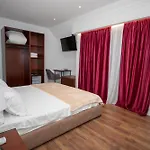 Zeus Hotel 4*
