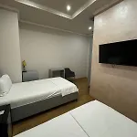 Zeus Hotel 4*